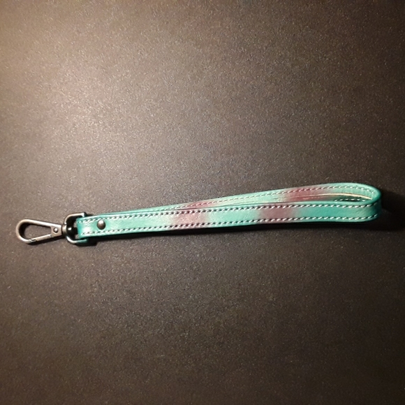 Aphison Designer Unique Embossed Floral Premium Vegan Leather Mini Crossbody - Picture 9 of 10